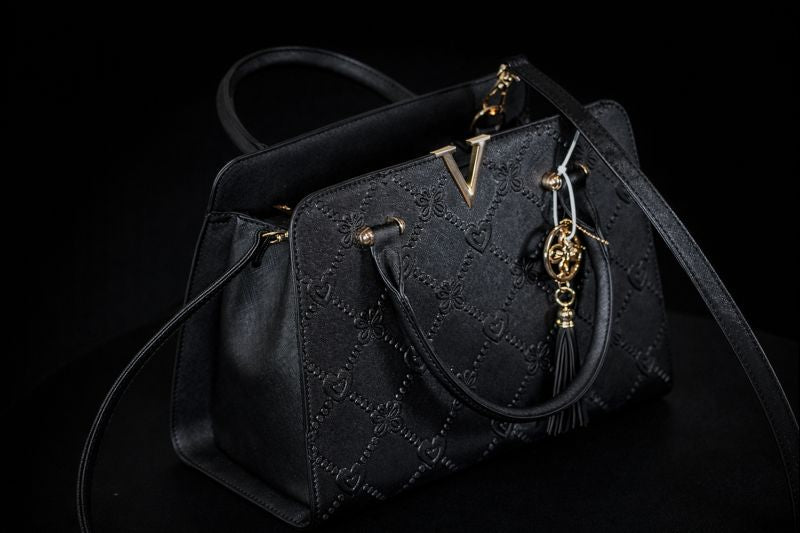 Cartera de Mano Negra de Mujer – Crosell New York